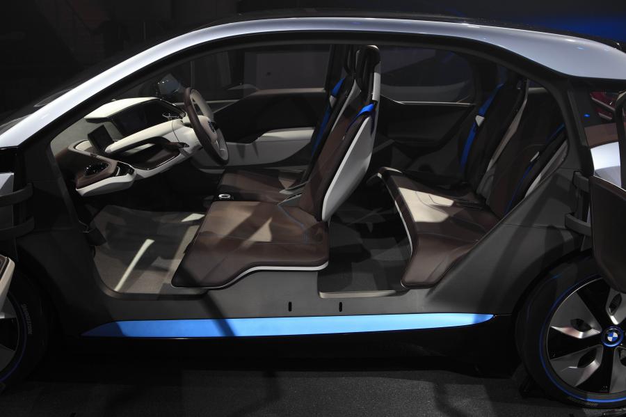  BMW i8 Concept 2011 года  (фото 80 из 123)